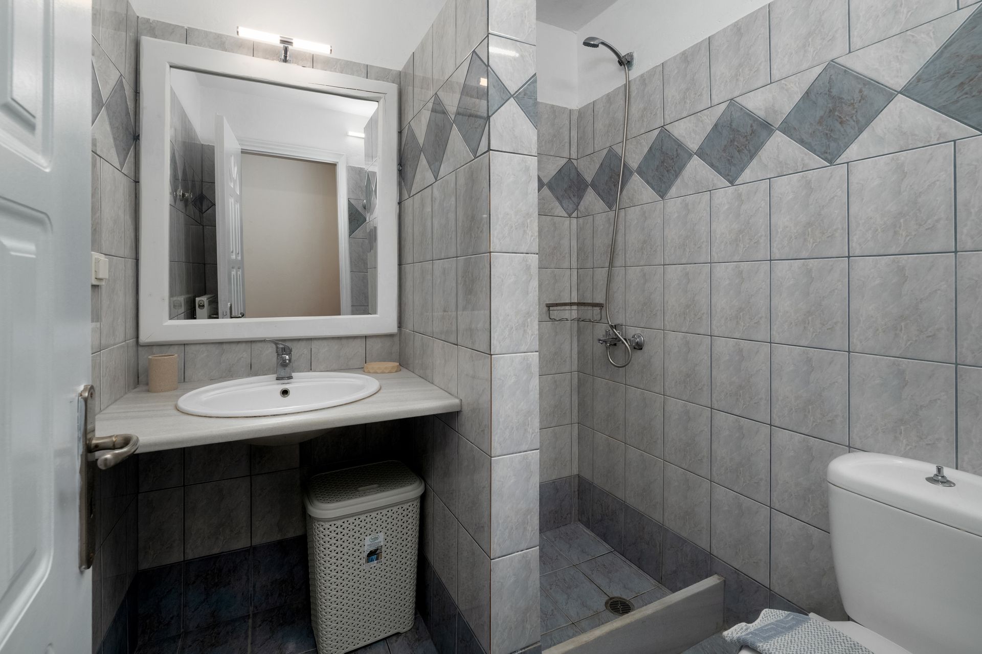 Apartment Ground Floor kitchen