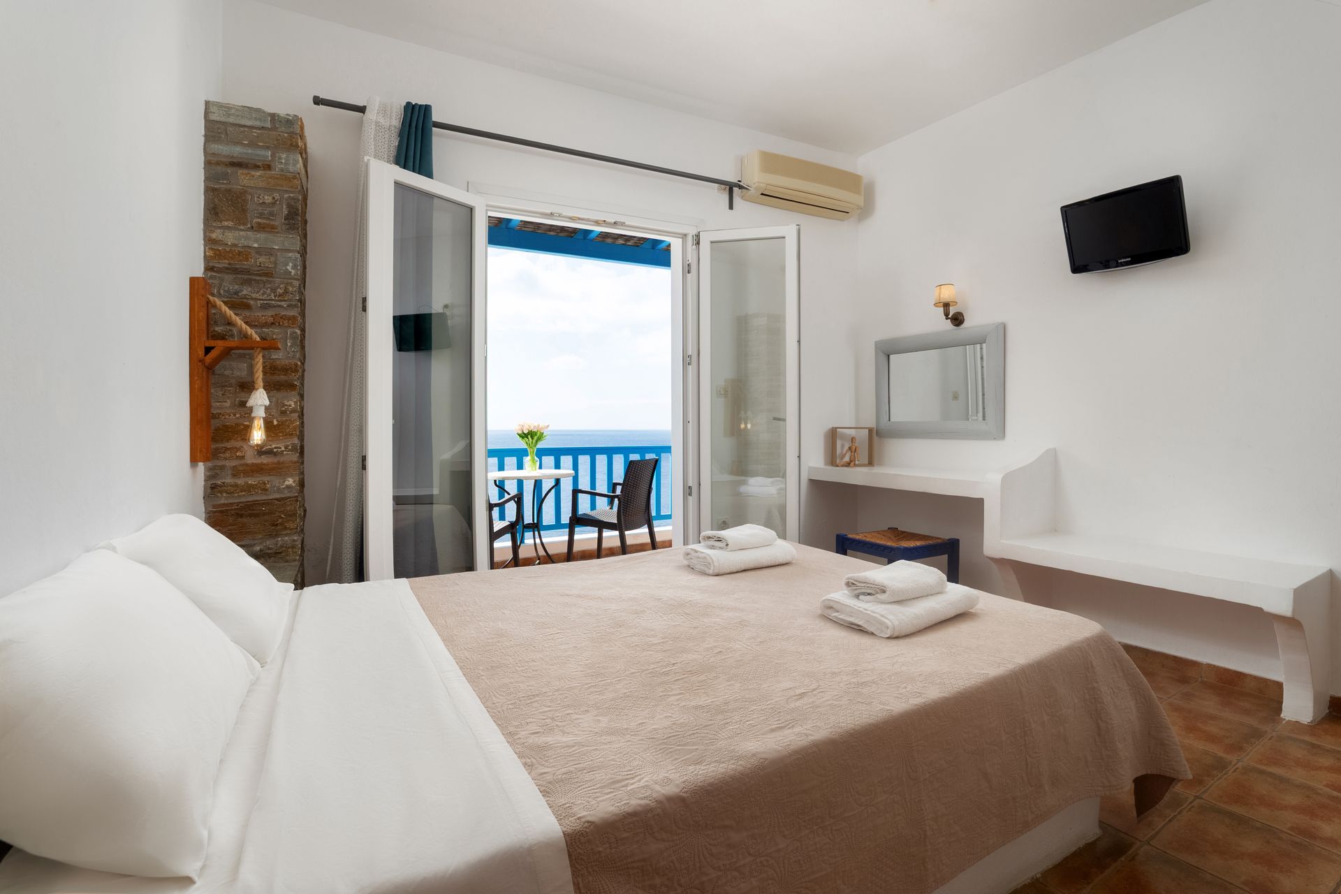 Superior Double Sea View interior